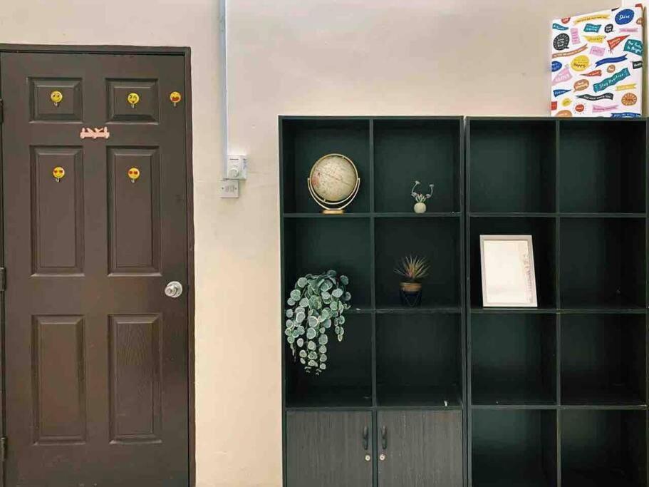 Spacious Cozy Lakeville Homestay 4 Bedrooms All With Aircond Seri Iskandar Kültér fotó