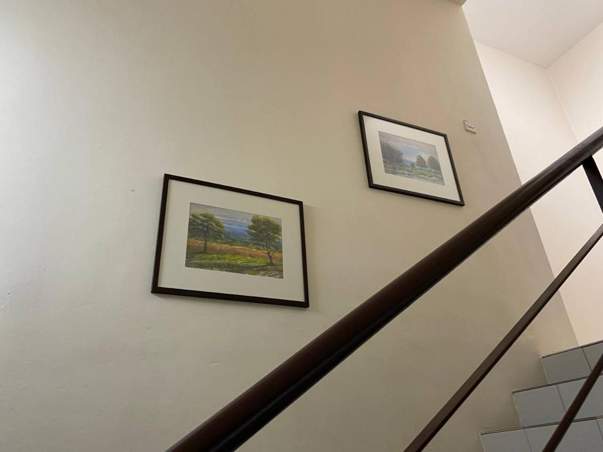 Spacious Cozy Lakeville Homestay 4 Bedrooms All With Aircond Seri Iskandar Kültér fotó